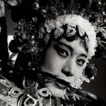 Liu Zheng, From the series The Chinese, An Actress of Hebei Opera, Huoshentai, Henan Province, 2000. © Liu Zheng, Courtesy Yossi Milo Gallery, New York