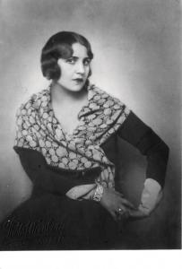 Fahrelnissa Zeid as a student at the Inas Sanâyi-i Nefîse Mektebi (Academy of Fine Arts for Women), 1920
© Erdal Aksoy, courtesy Mimar Sinan Fine Arts University 